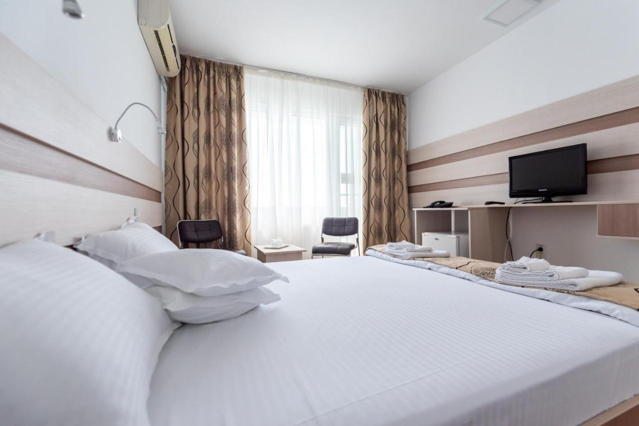 Hotel Capitol Jupiter Esterno foto