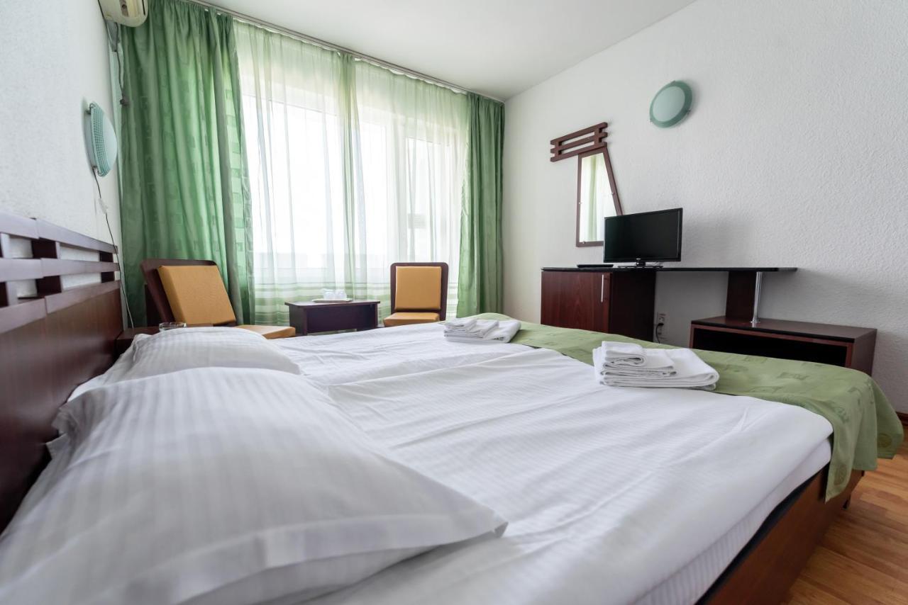 Hotel Capitol Jupiter Esterno foto